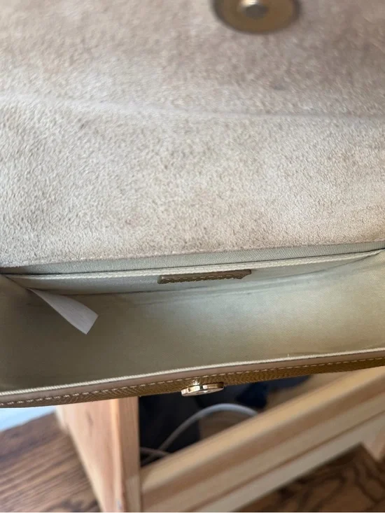 A.P.C. Betty Crossbody Bag in Olive Green Lizard-Embossed Leather - Picture 8 of 8